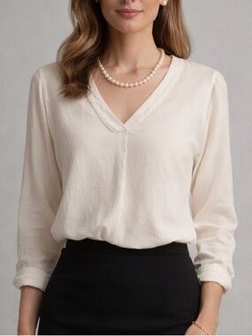 J. Crew 100% Silk Cream Ivory Longsleeve V Neck Blouse Shirt Work Classy Womens